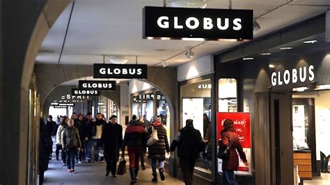 globus outlet online.